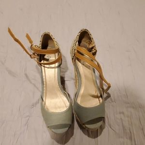 New wedge heel shoes